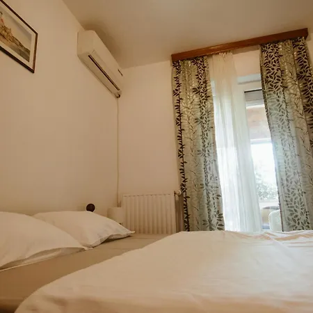 Perla Apartment *